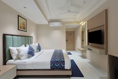 Hotel Royal Town, Ahmedabad