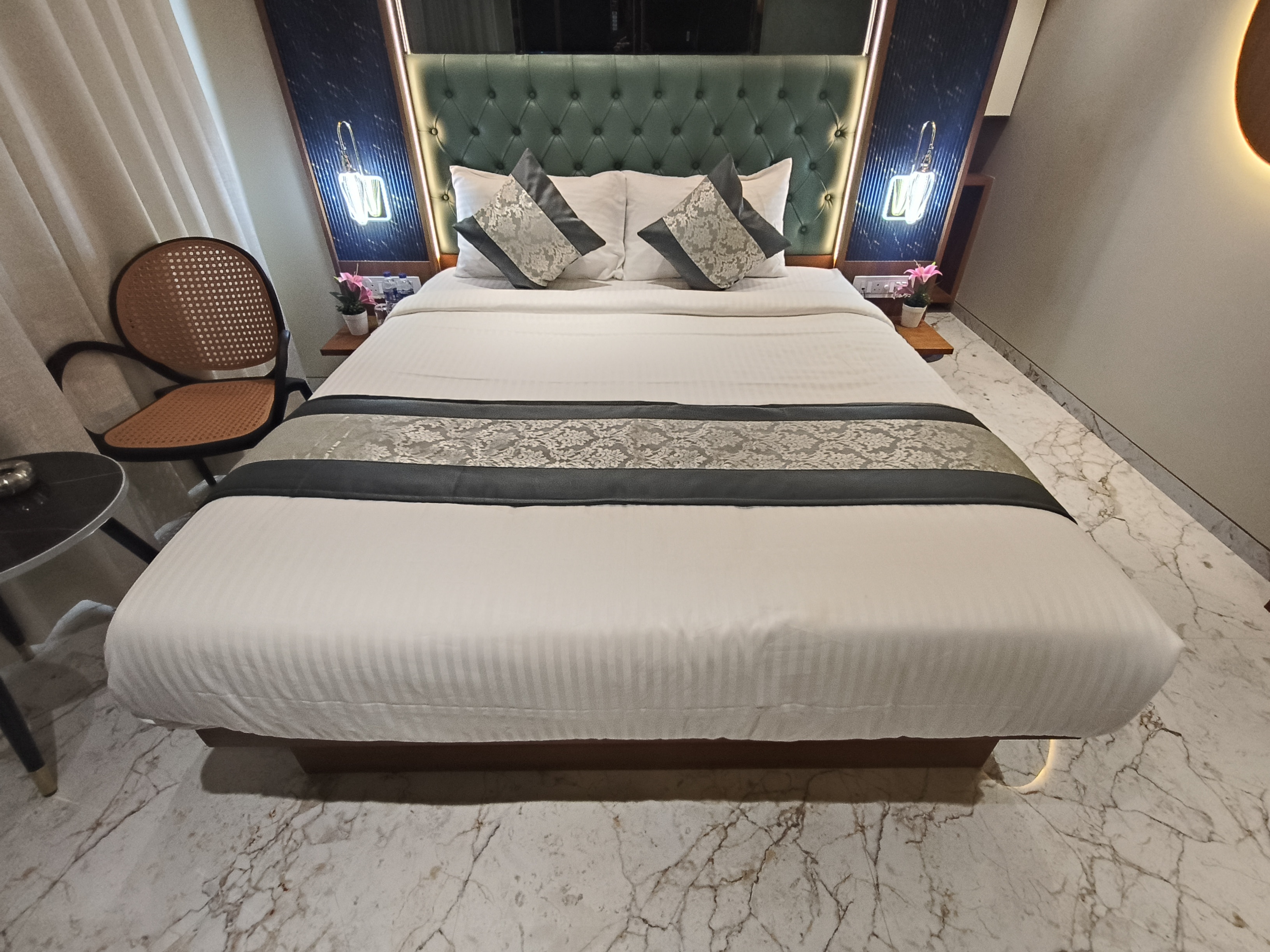 Hotel Manthan Stays - Tap to explore photos