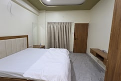 Sant Mirabai Maharaj Shirkar Math, Pandharpur