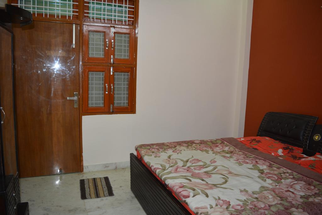 Sejwals Homestay - Tap to explore photos