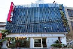 Hotel NS Near Delhi Airport, Delhi