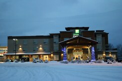 Holiday Inn Express GOLDEN-KICKING HORSE, Peace River