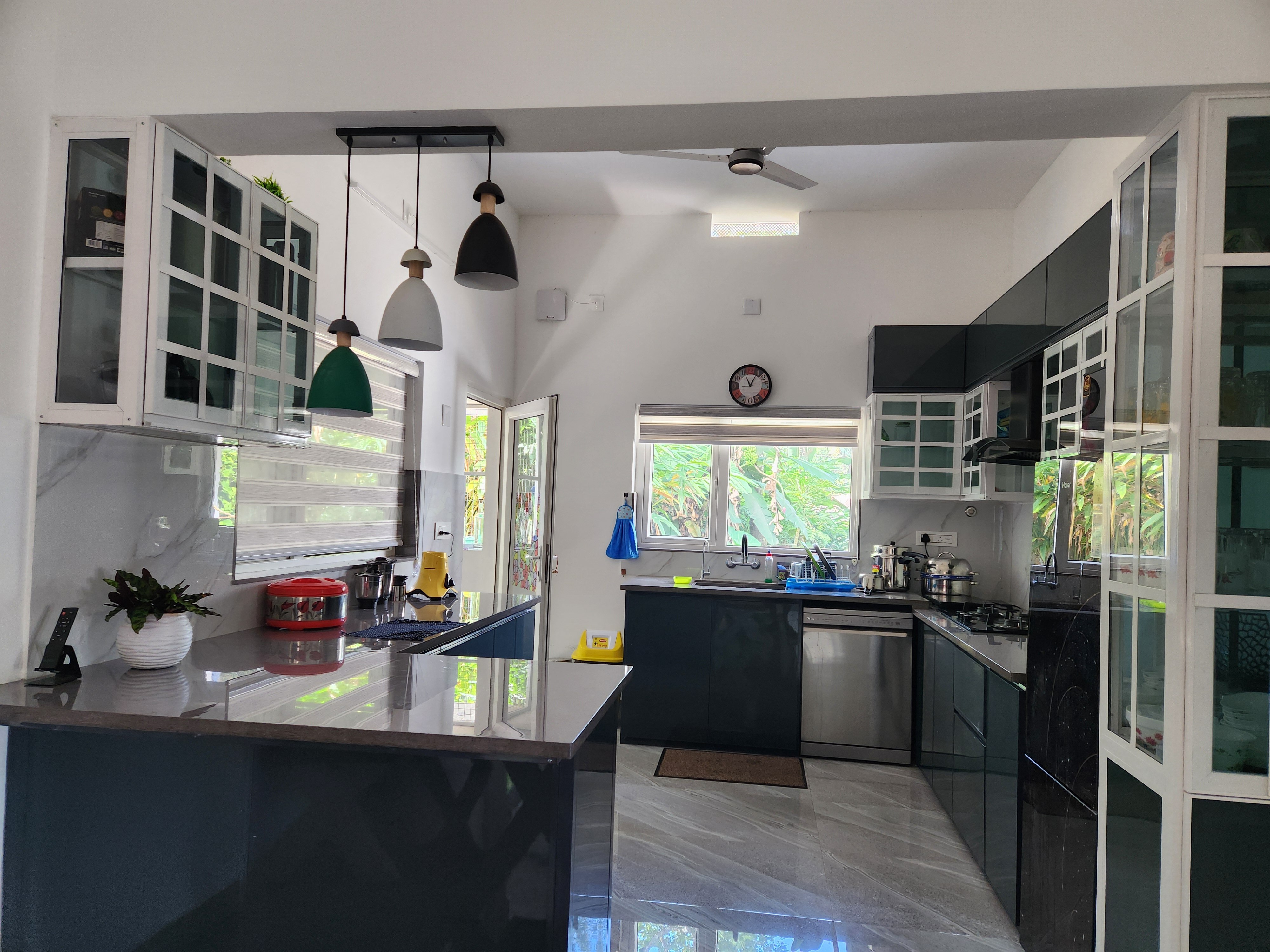 Uthuppan's Holiday Home - Tap to explore photos