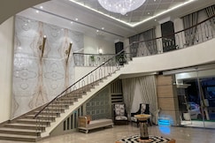 K T Royal Hotel, Sangrur