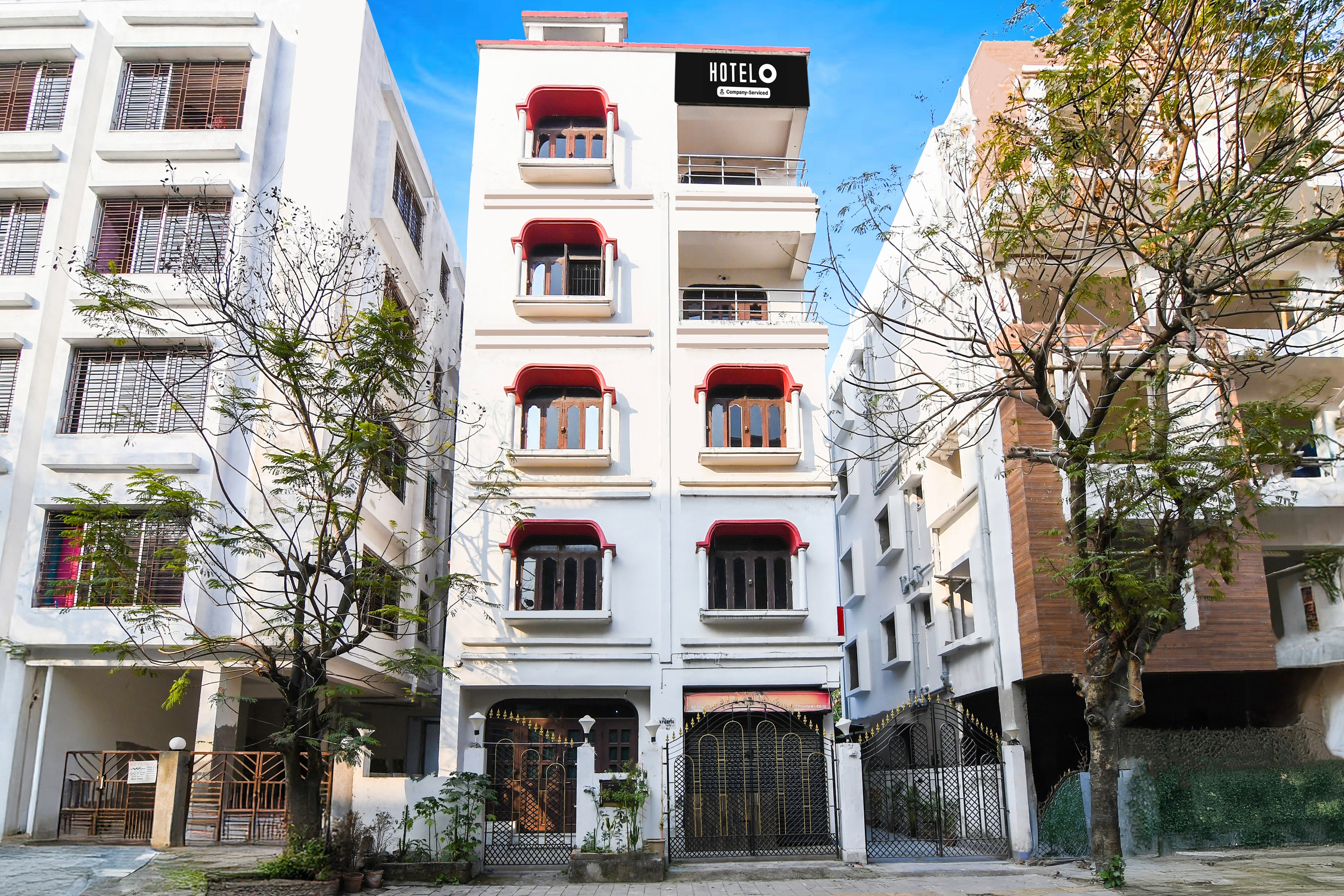 Super Hotel O Biswa Bangla Sarani - Tap to explore photos