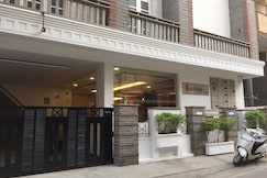 Sun Shine | Rooms in a Serviced Apartments, Bangalore