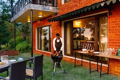 V are Family Uncle Bob's | 3BHK Garden villa with BBQ & Bonfire, Panchkula