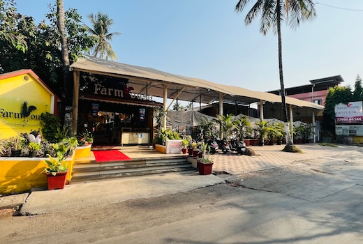 Farmhouse Residency