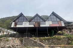 Chillgoza cafe & stay, Bir Billing