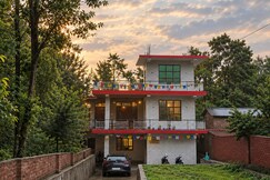 Kinaara Bir-Tea Garden & Mountain View Stay Near Landing Site, Bir Billing