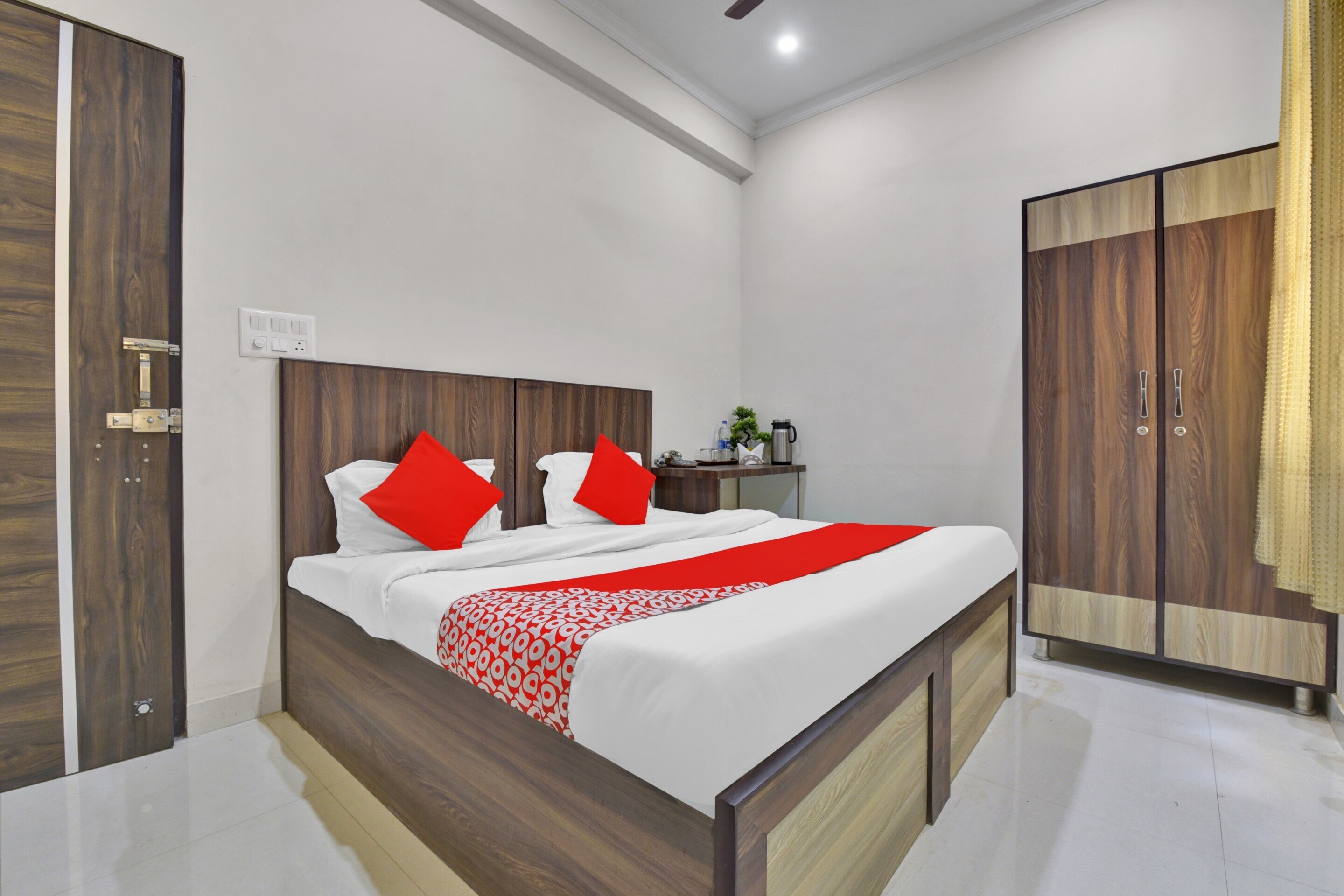 The GOLD Hotel, Mansarovar - Tap to explore photos