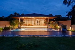 Nocturnal Radiance, Kundapur