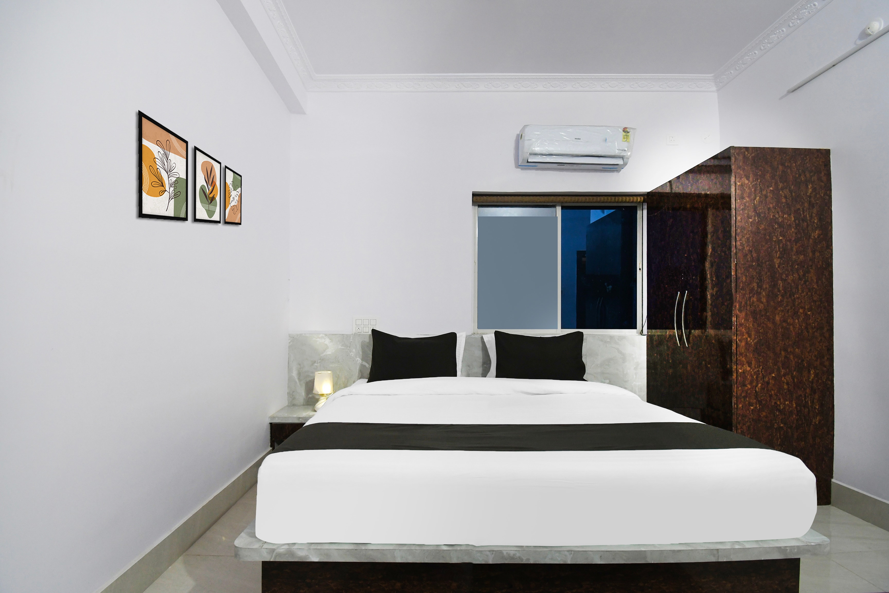 Hotel O Radha Krishna Residency - Tap to explore photos