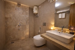 Lotus Hotel & Resort, Ulhasnagar