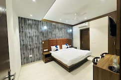 Hotel MM Palace Agra, Agra