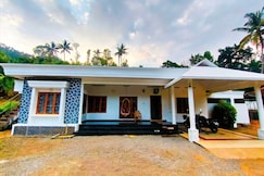 2BR Homestay near Thooval Waterfalls, Kattappana