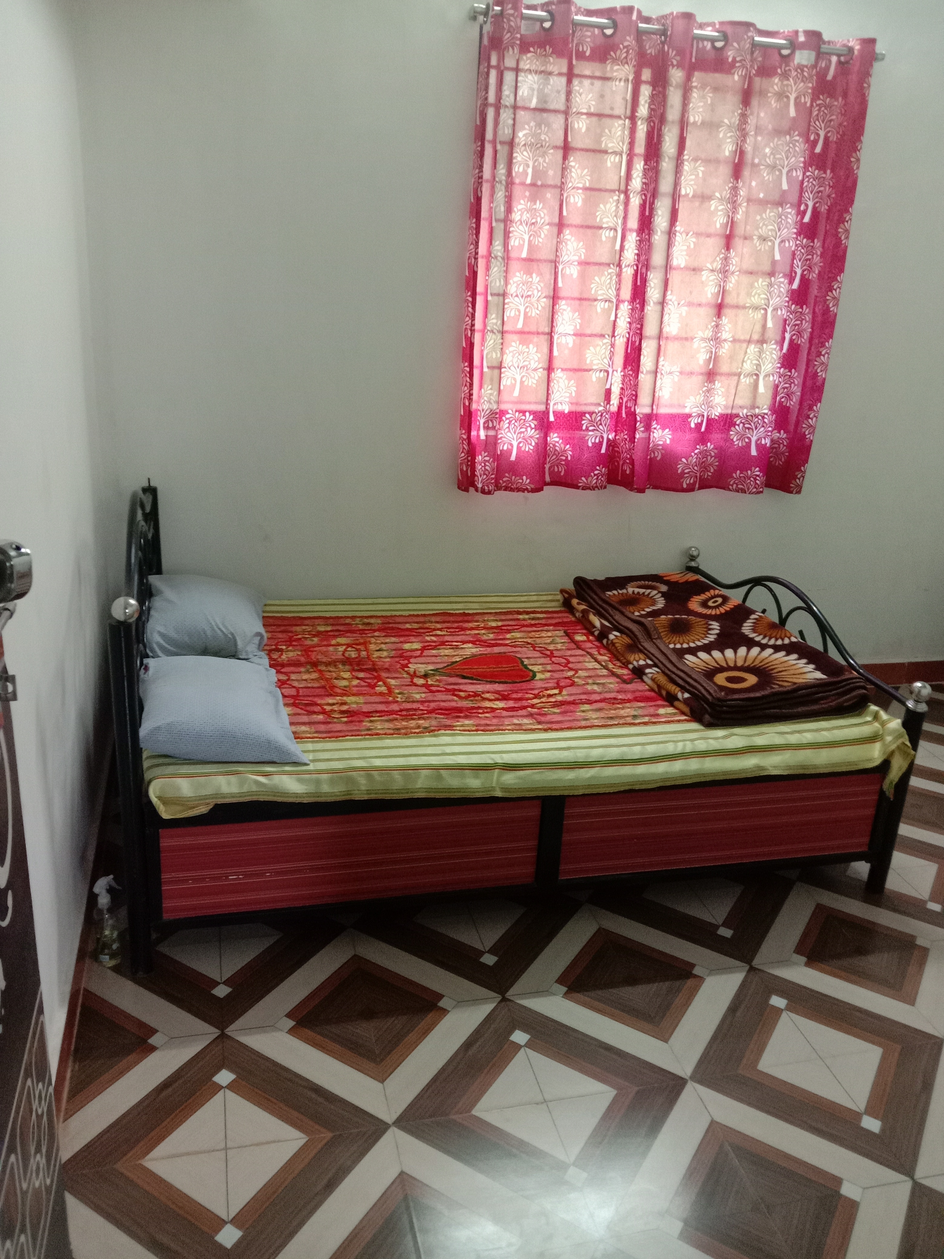 Arhaan Home stay and jungle safari 8600090288 - Tap to explore photos