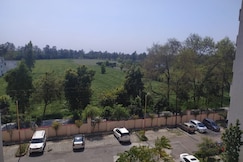 Captain s Retreat, Rudrapur