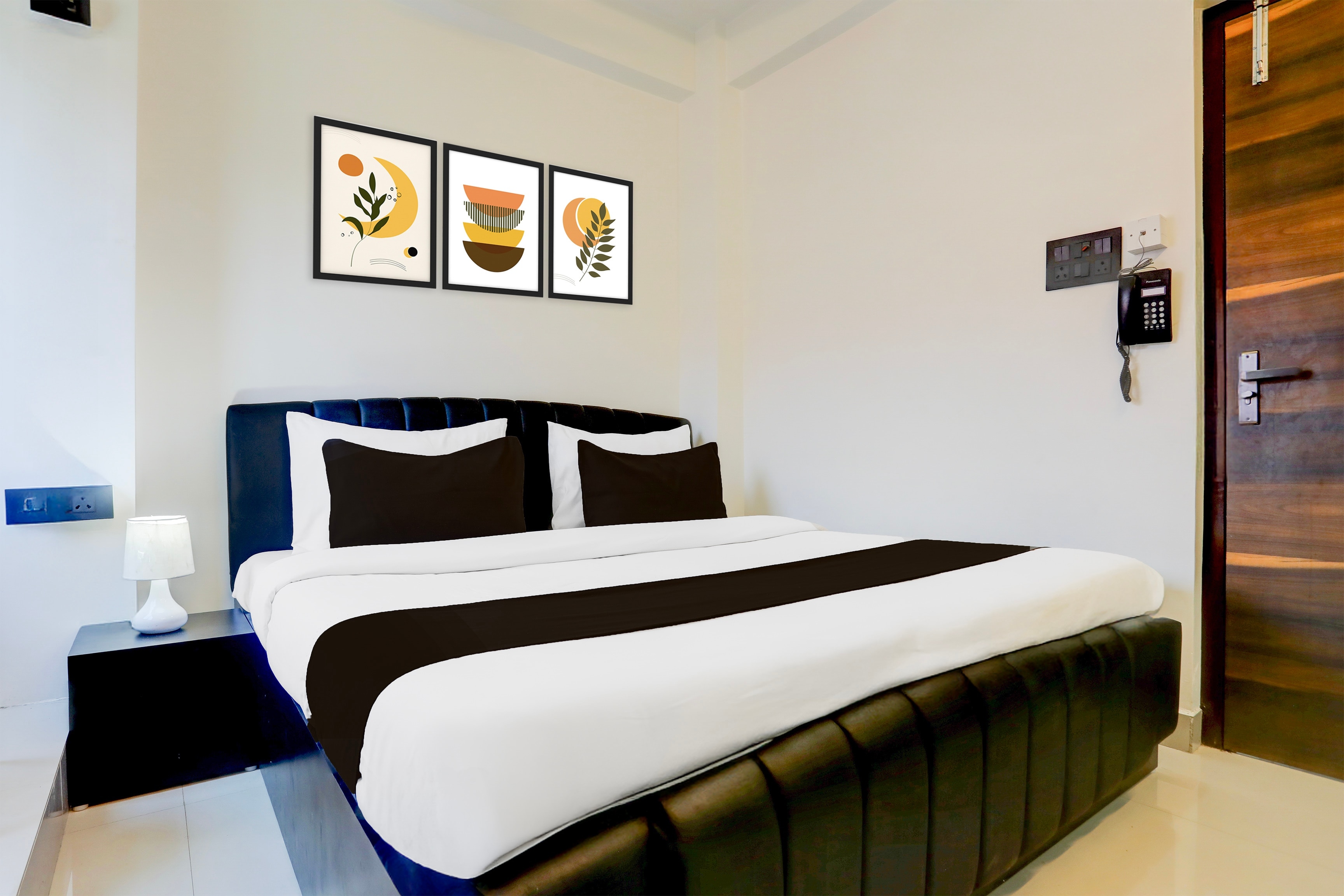 Hotel O AAGAMAN HOTEL & RESTAURANT - Tap to explore photos
