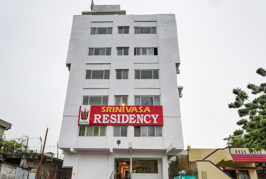 Collection O Srinivasa Residency