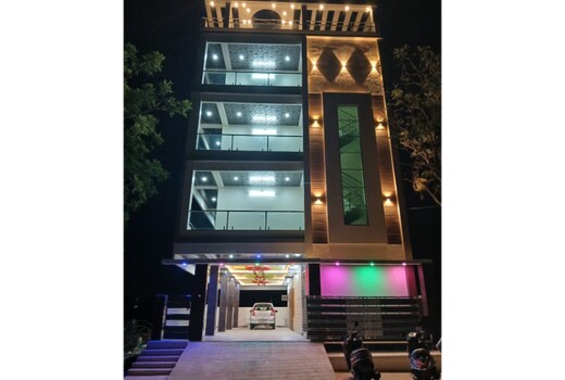 SNEHALATHA HOME STAY 2 BHK