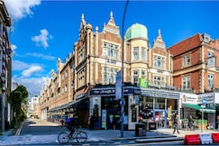 Holiday Inn Express London Hammersmith,  London