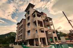 Janavi Holidays, Neral