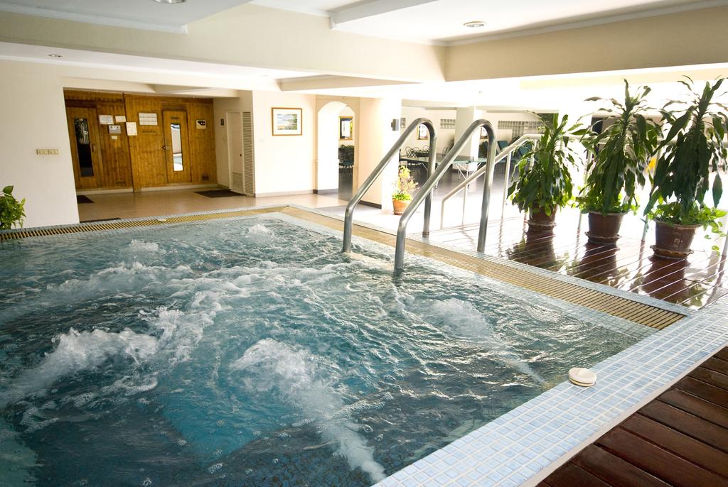Kantary House Serviced Apartments - Tap to explore photos