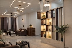 Krishnam Niwas, Ayodhya