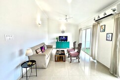Cozy 2BHK Pool Access Prime Porvorim Area, Goa