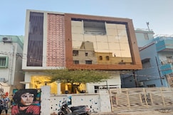 Triveni International, Varanasi