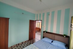 Shiroma Stays, Siliguri