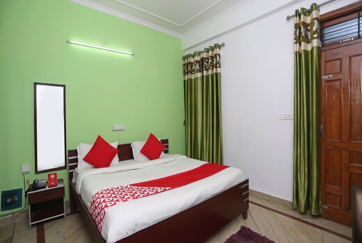 Oyo 19734 Heaven Inn Lucknow Use Code Oyopaynow To Avail Extra 15