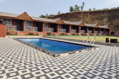 Red Brick resort, Mahabaleshwar