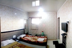 Hotel Chandra, Raipur, Chhattisgarh