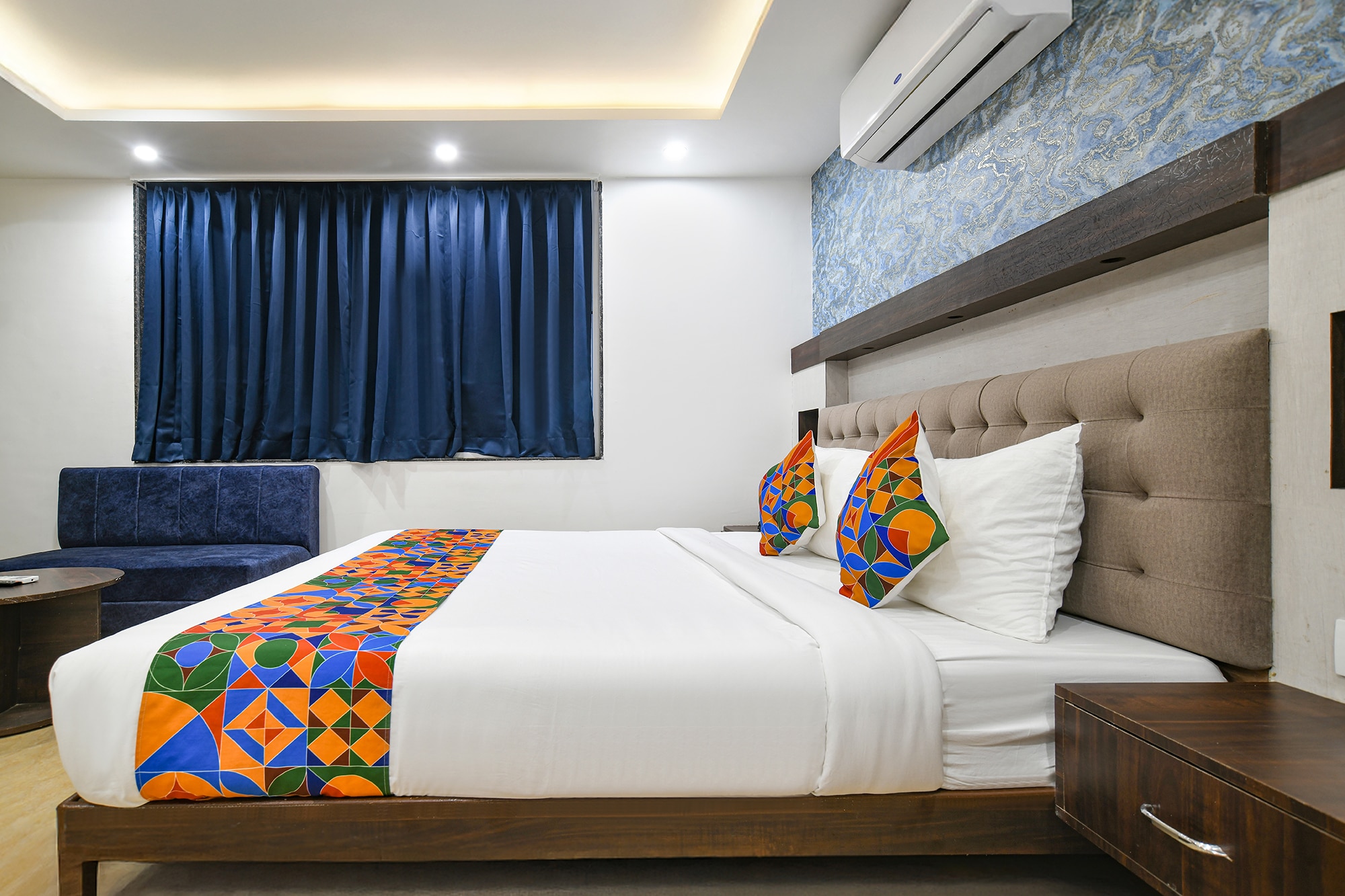 FabHotel Avinya - Tap to explore photos
