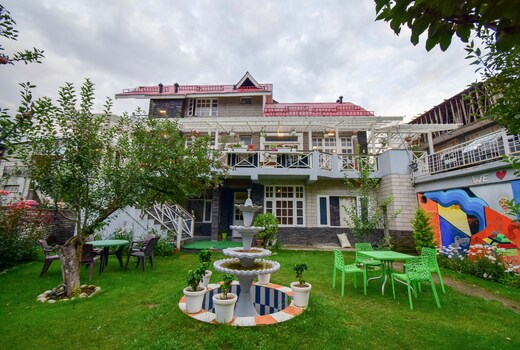 BOHO 5 BHK Luxury Villa