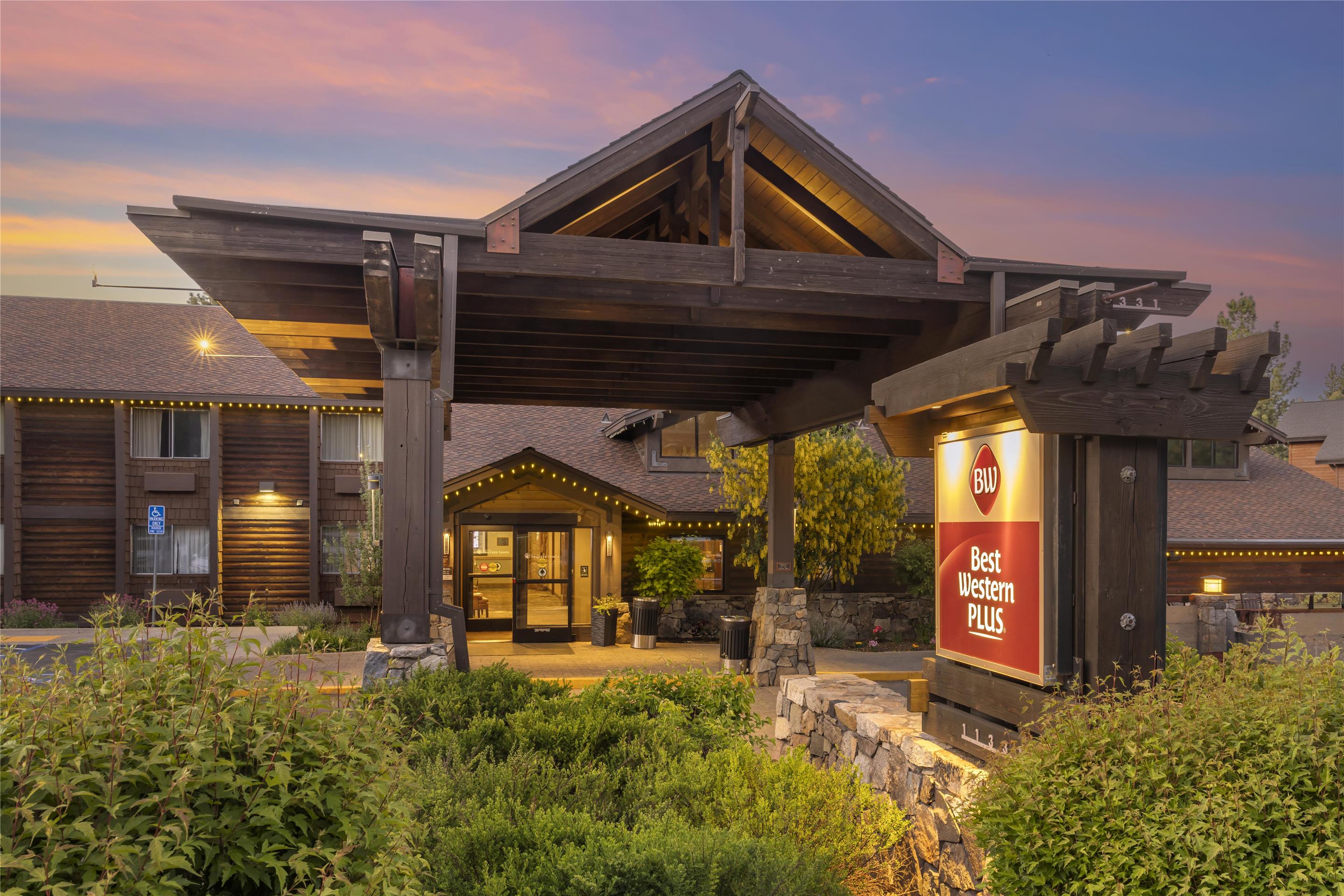 Best Western Plus Truckee-Tahoe Hotel - Tap to explore photos
