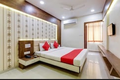 Hotel O Bada Ganpati Indore Airport, Indore