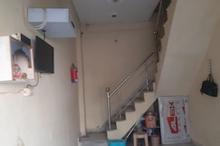 Radhe guest house, Bharatpur