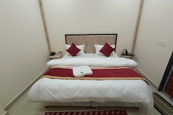 Hotel O Home HOTEL SIYA BIHARI Homestay, Ayodhya