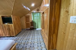 Behtereen Resort, Srinagar