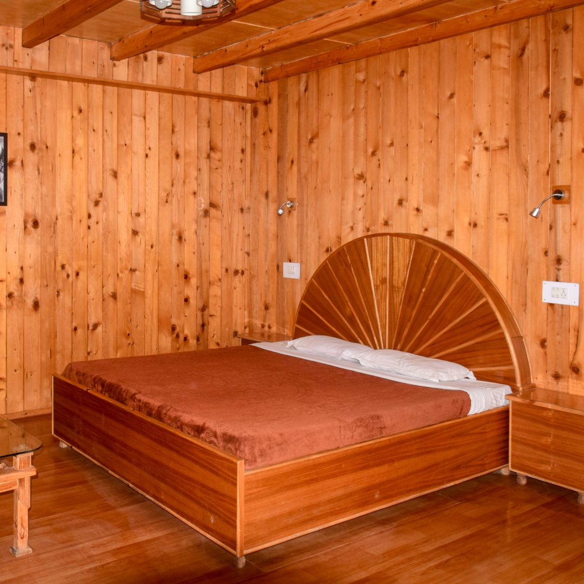 Himgiri - 3 bedroom cottage - Tap to explore photos