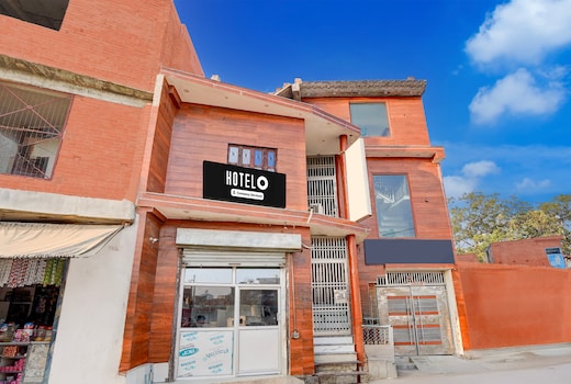 Hotel O Raj Ghat Ayodhya Formerly Shree Siya Raman