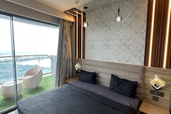 The skyline retreat by sahil bhati, Noida