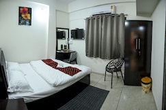 Manchester Home Stay, Chikodi