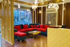 Hotel Raj Palace at Delhi Airport, Delhi