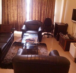 Living Room 1