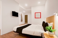 Townhouse Nagpur Junction Formerly Hotel Woodland, Kalmeshwar