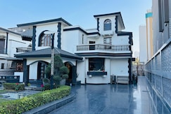 4BHK Villa Private pool, Gurgaon